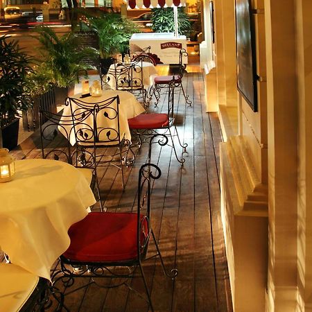 Mercure Hanoi La Gare Hotel Екстериор снимка