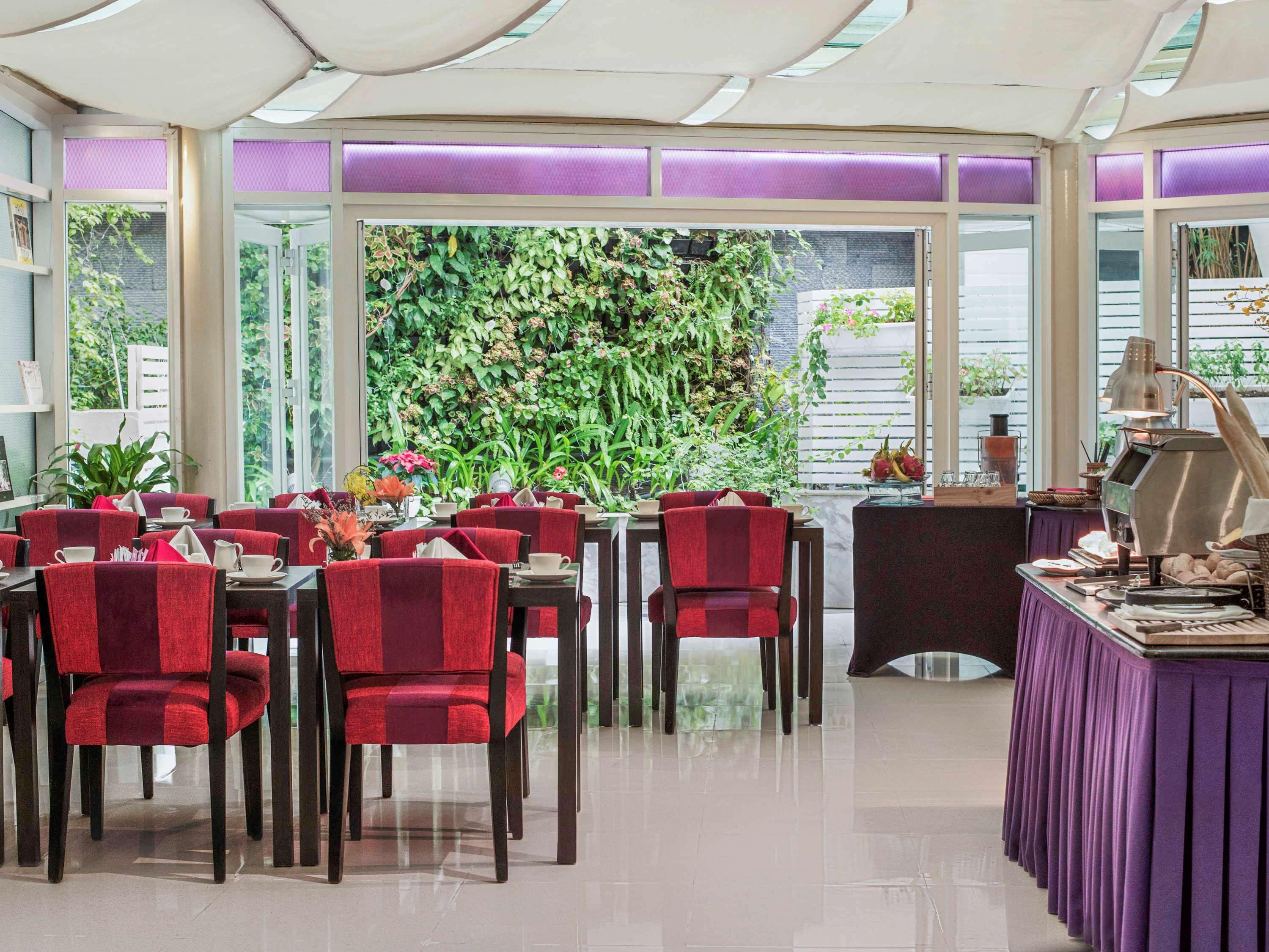 Mercure Hanoi La Gare Hotel Екстериор снимка